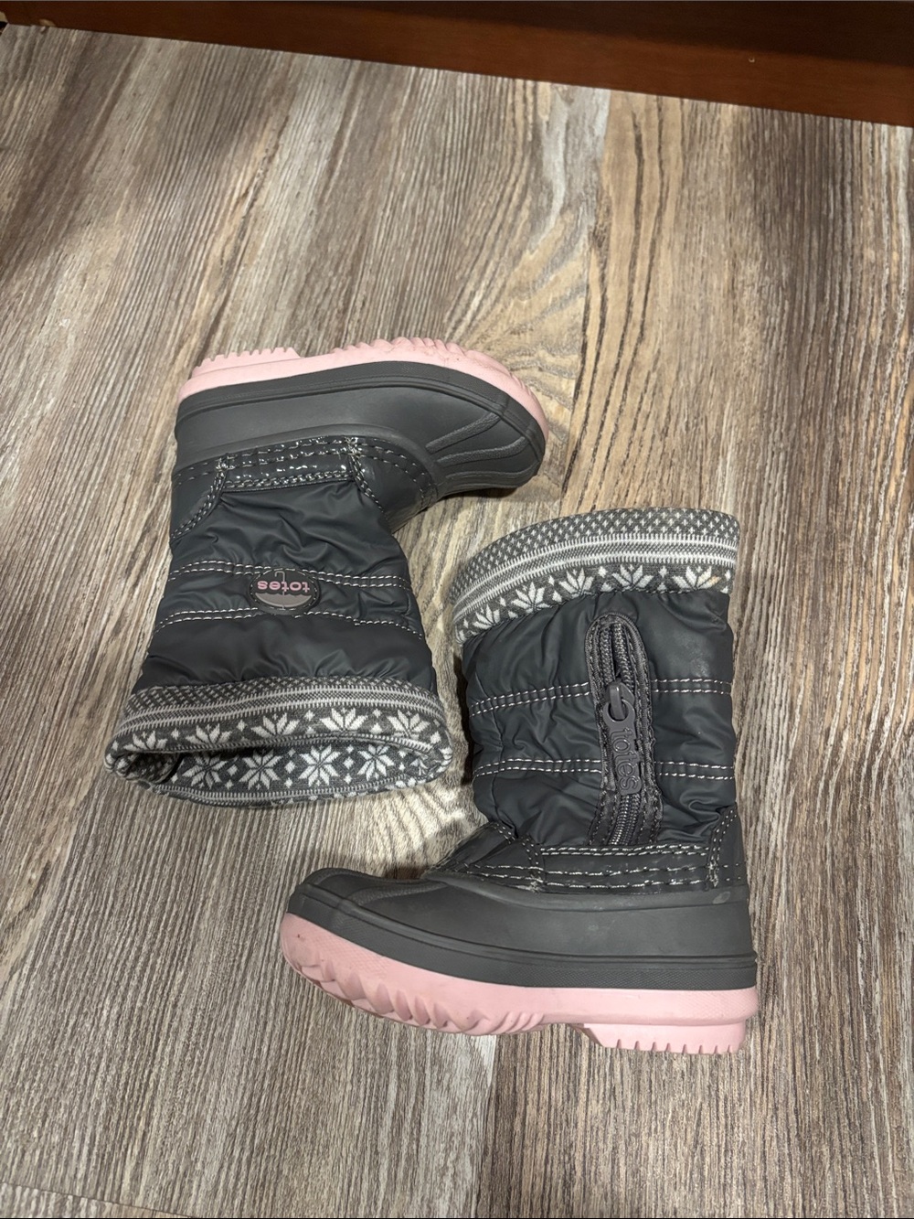 totes Kids Grey and Pink Insulated Snow Boots